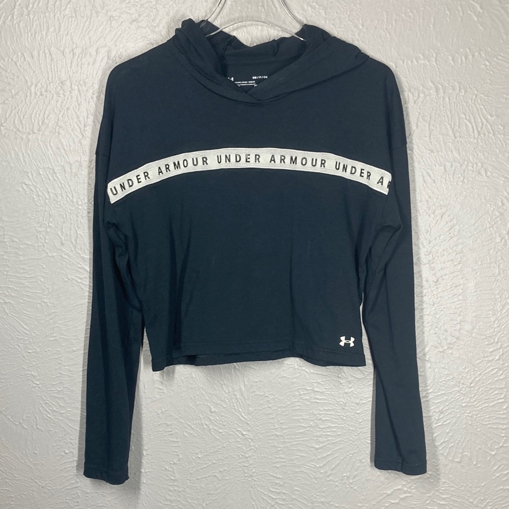 Under Armour Black & White Long Sleeve Hooded Lightweight Pullover Size …